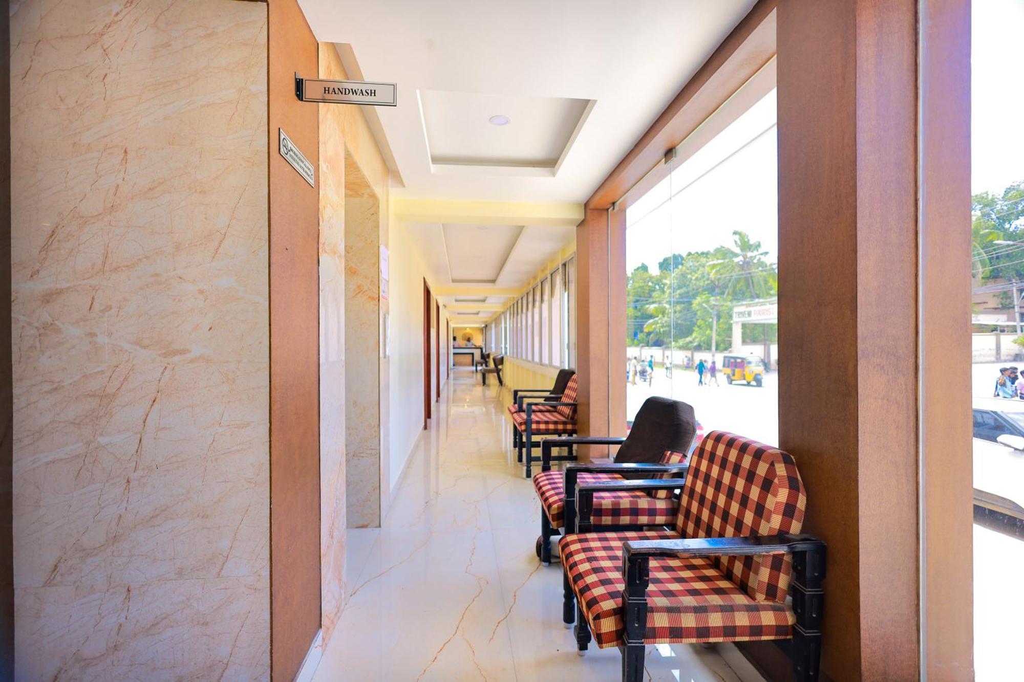 Hotel Sangam Komoryn Zewnętrze zdjęcie