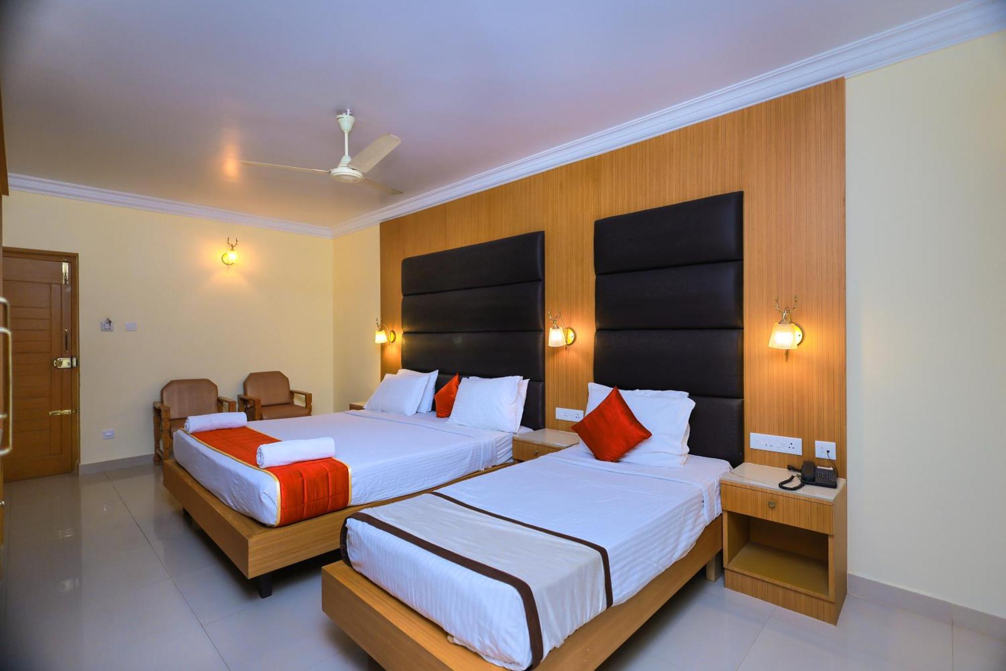 Hotel Sangam Komoryn Zewnętrze zdjęcie