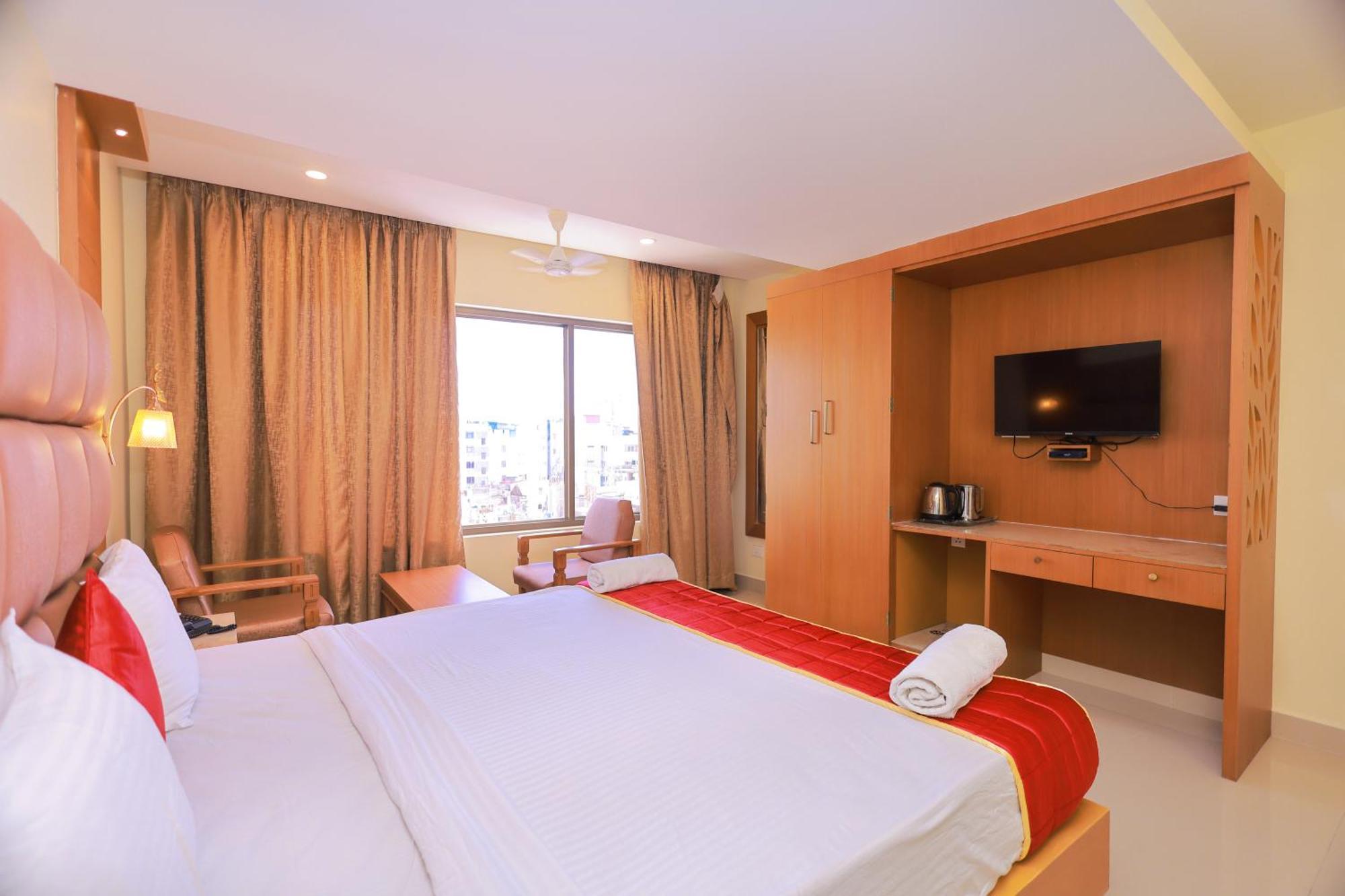 Hotel Sangam Komoryn Zewnętrze zdjęcie