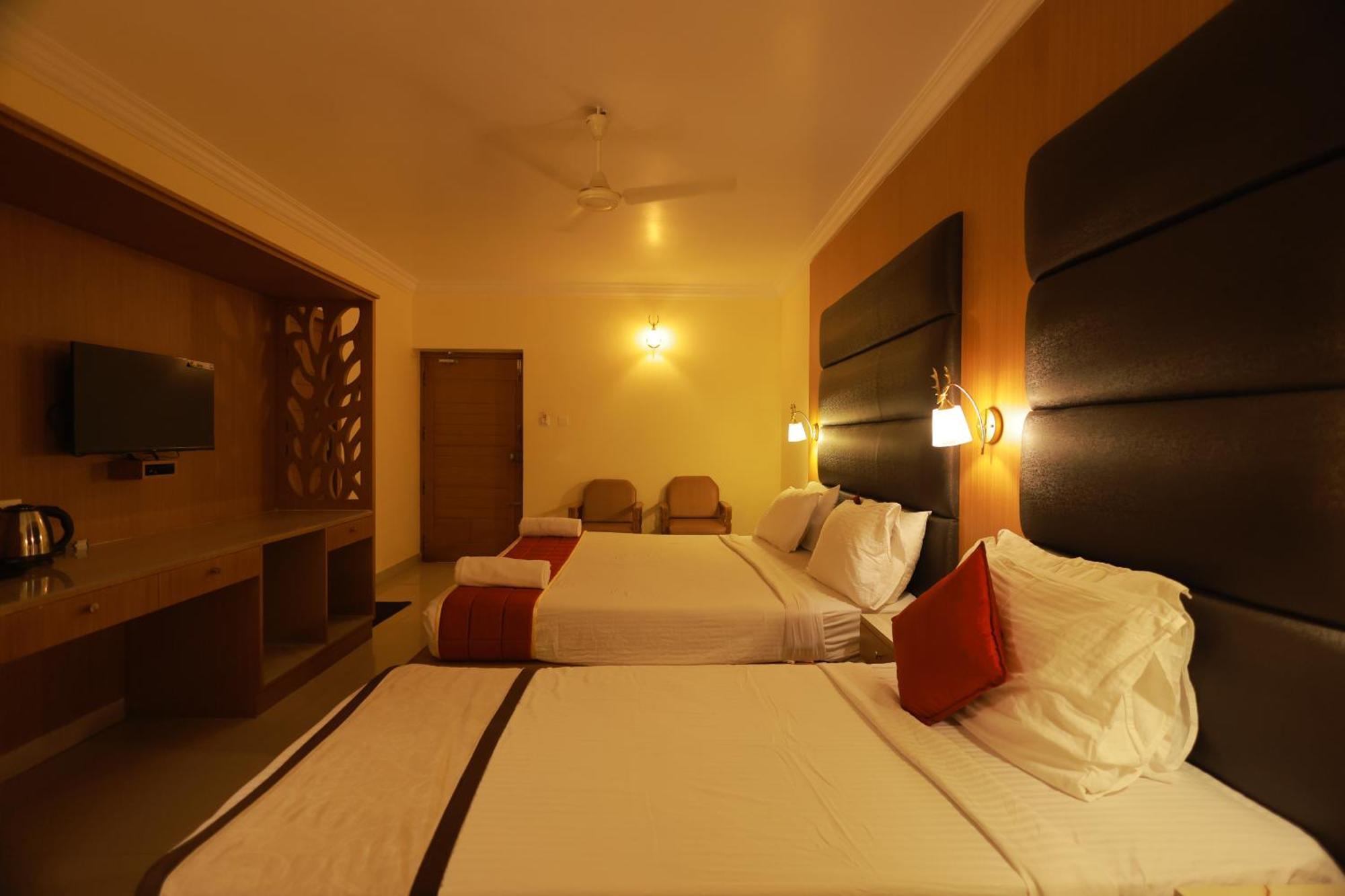 Hotel Sangam Komoryn Zewnętrze zdjęcie