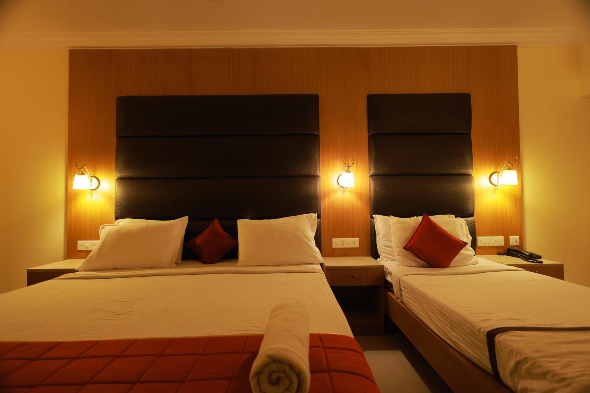 Hotel Sangam Komoryn Zewnętrze zdjęcie