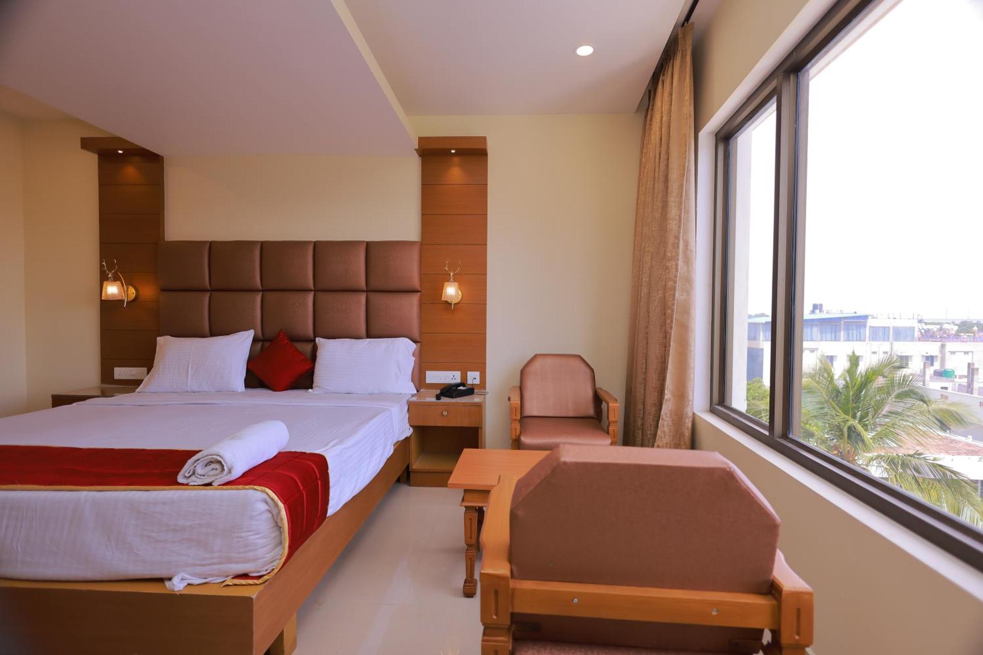 Hotel Sangam Komoryn Zewnętrze zdjęcie