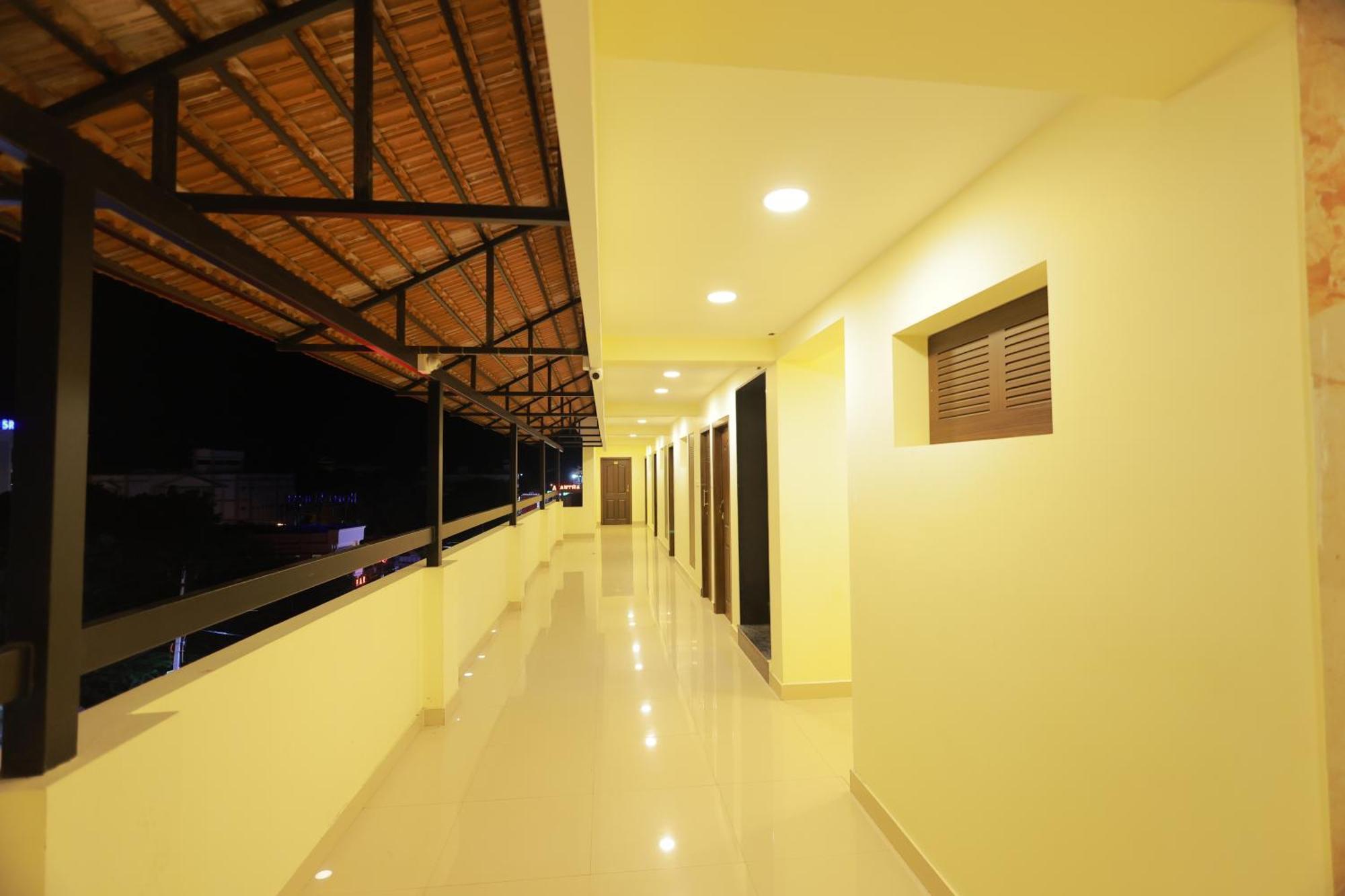 Hotel Sangam Komoryn Zewnętrze zdjęcie